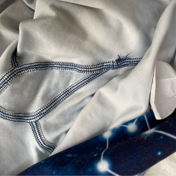 Niyama Sol barefoot legging: bundle includes Constellation and Shagreen Peony - Picture 12 of 13